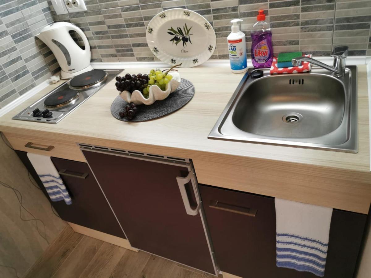 Apartments Deak Makarska Eksteriør billede