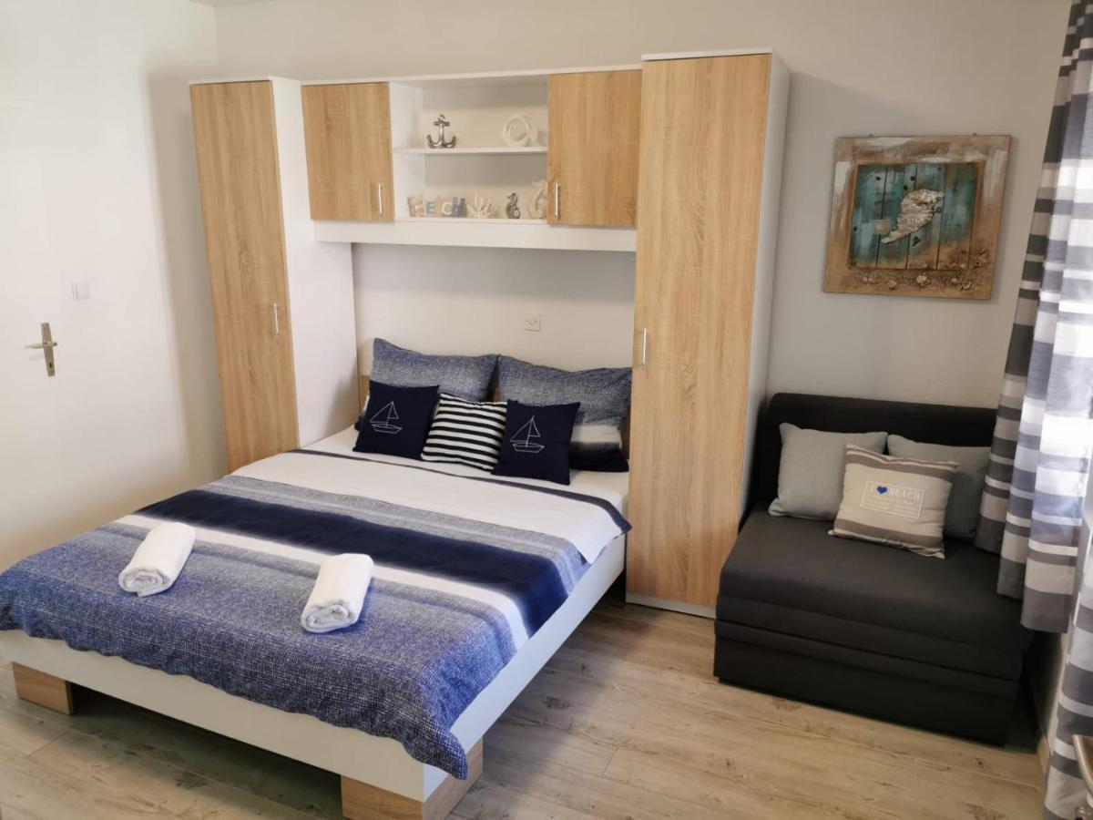 Apartments Deak Makarska Eksteriør billede